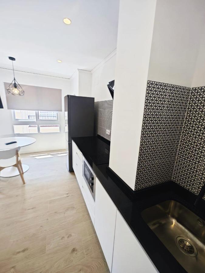 Pare Pere Rooms Дения Екстериор снимка
